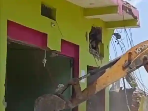 sarangpur cow slaughter bulldozer action