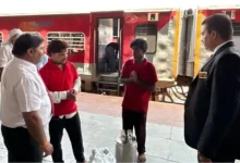 indian railways food vendors qr id
