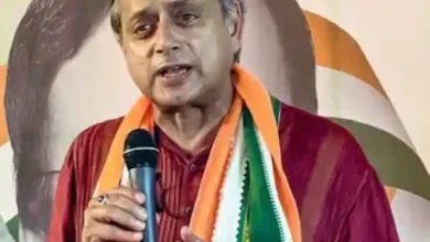 shashi tharoor vande mataram row