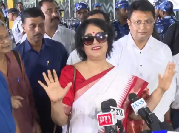 taslima nasrin kolkata return 19 years 2026