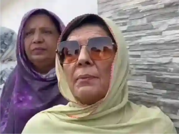 imran khan sisters adiala jail meeting