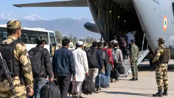 jk deports 150 bangladeshi nationals west bengal